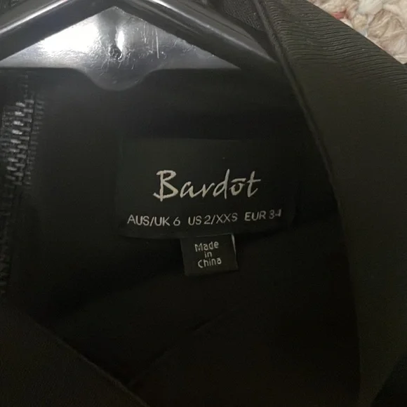 BARDOT Top - Picture 4 of 5